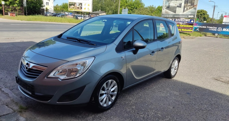 Opel Meriva cena 26900 przebieg: 133000, rok produkcji 2013 z Alwernia małe 326